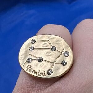 GEMINI RING SIZE 6